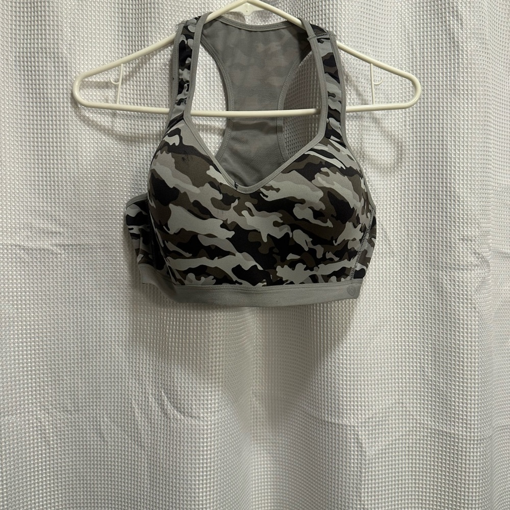 Sports bra